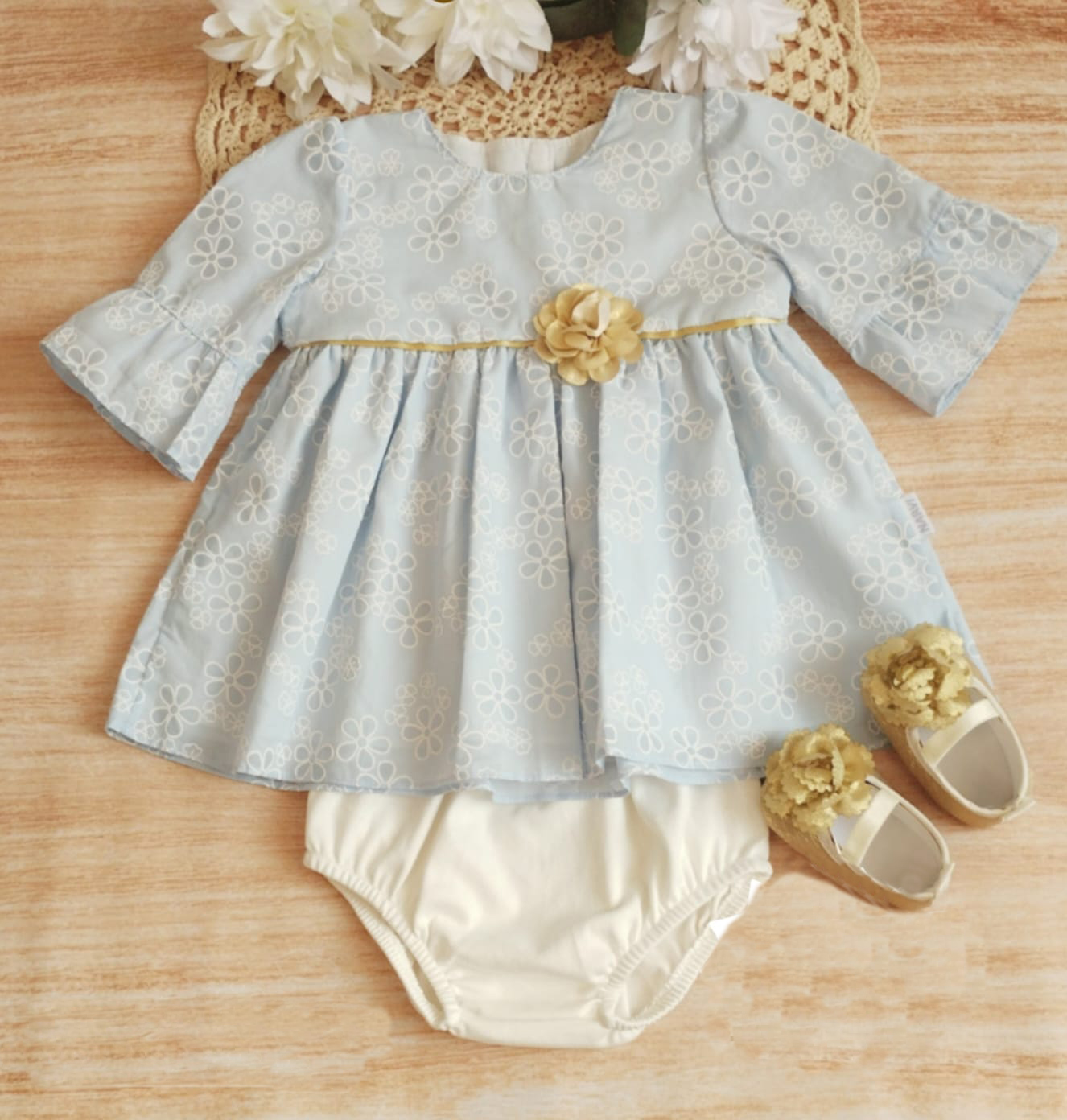 VESTIDO-PAZ-CELESTE-BEBE