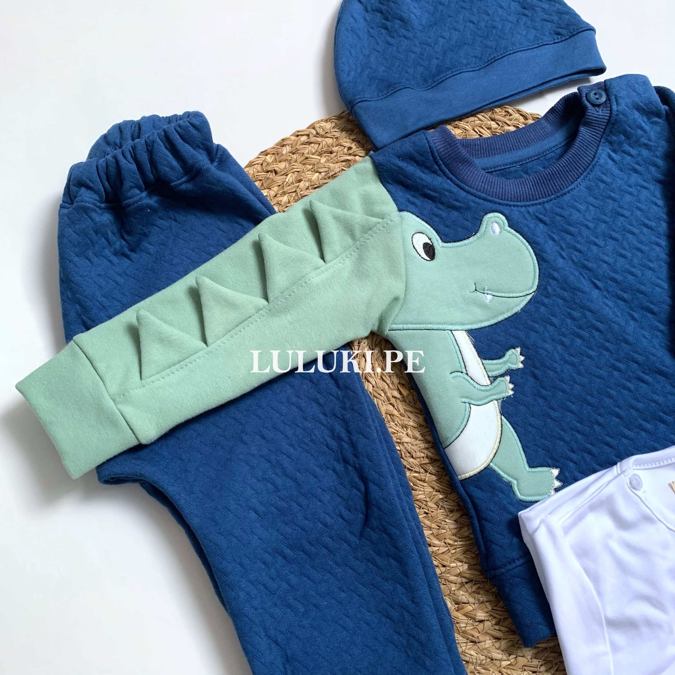 CONJUNTO-BEBE-DINO-AZUL-2