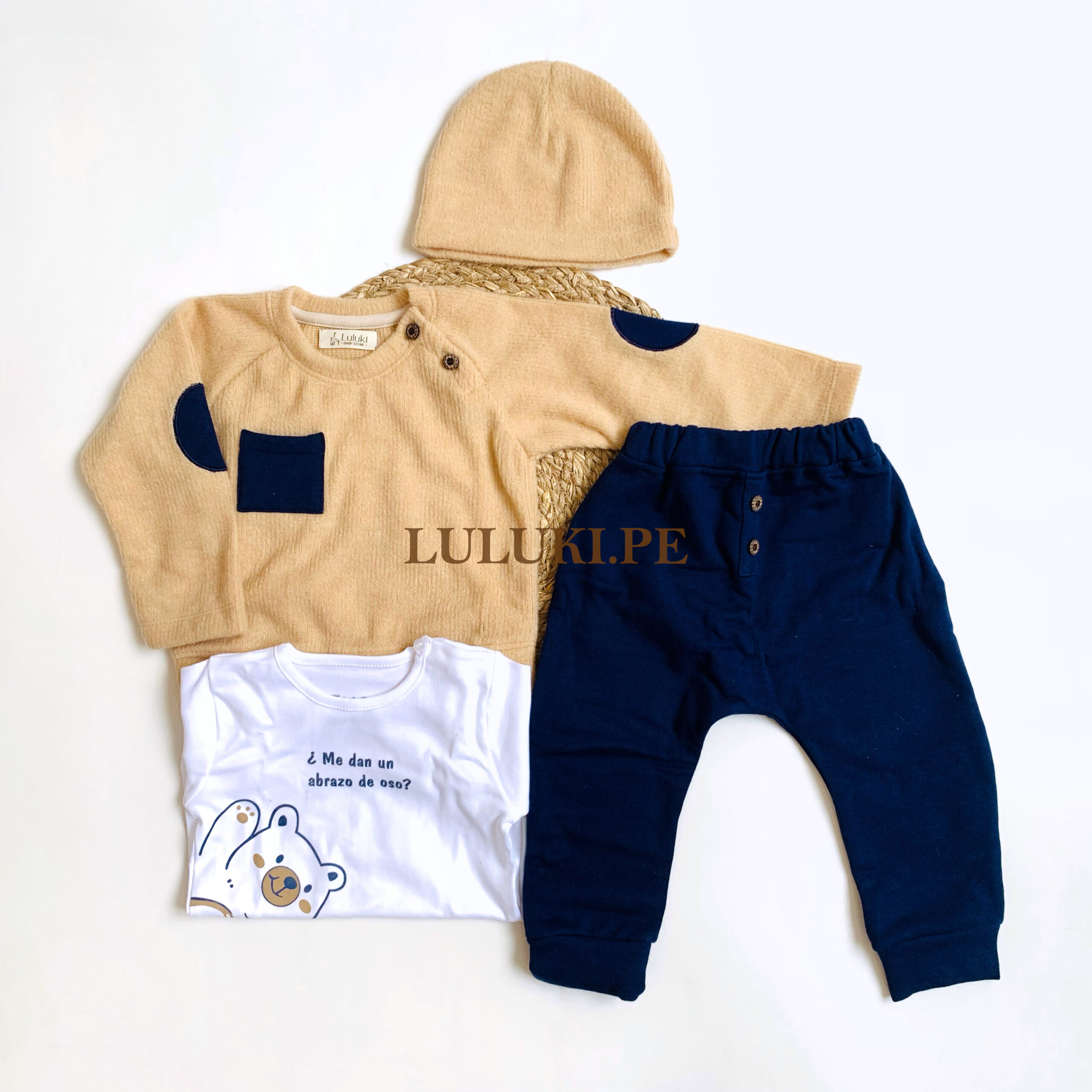Conjunto de lana 4 piezas - beige